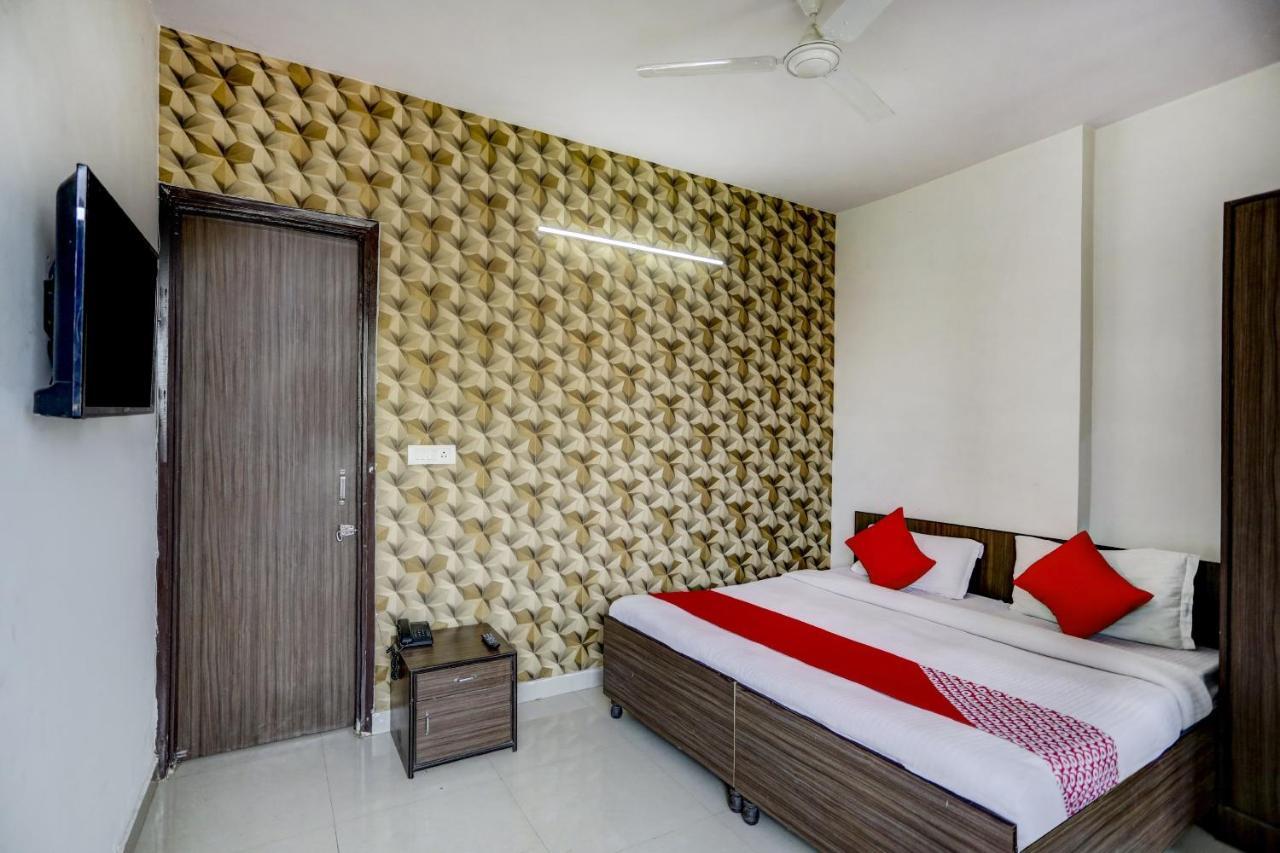 Hotel O Blissbourn نيودلهي المظهر الخارجي الصورة