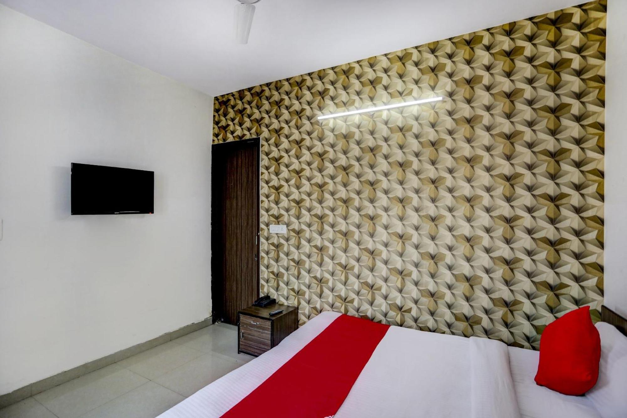 Hotel O Blissbourn نيودلهي المظهر الخارجي الصورة